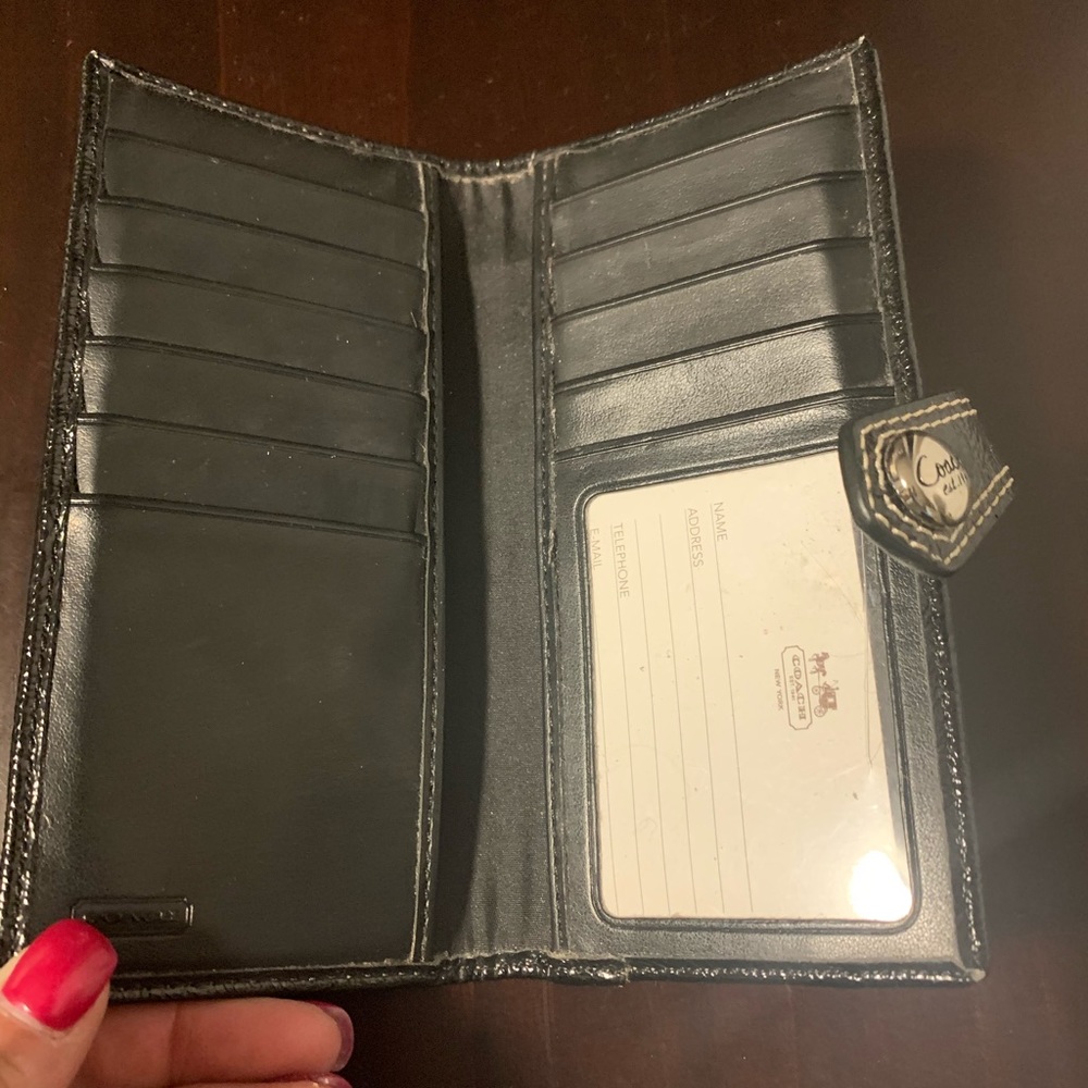 Wallet - Picture 2 of 3